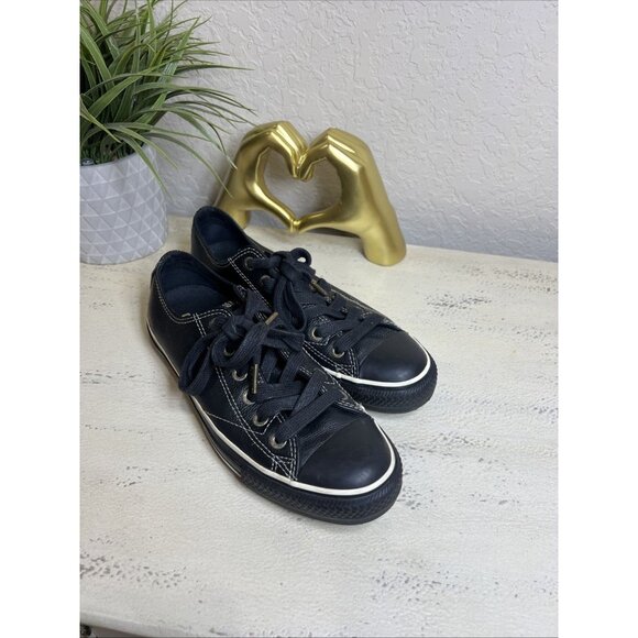 CONVERSE All-Star EUROPEAN Leather Black Low 1J858 Women's US 8.5 Men’s 6.5 - Picture 1 of 9